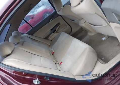 2010 Honda Accord 2.4 Lx-P z USA, uszkodzony, nr VIN 1HGCP2F46AA176336